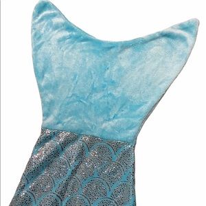 Mermaid Tail Light Blue Soft Blanket! NWOT